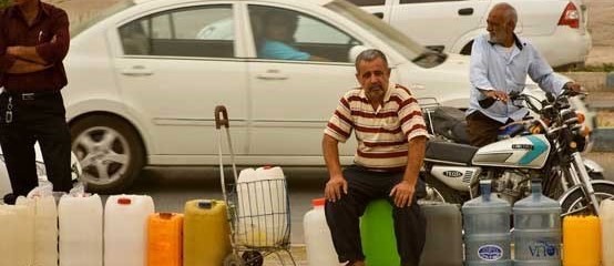 Kuraklık/susuzluk İran rejimini sallıyor